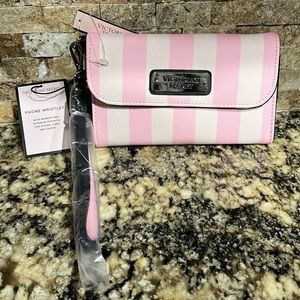 **SOLD**Phone Wristlet/Wallet